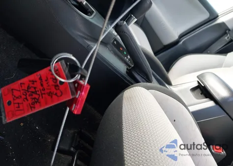 2017 Toyota Rav4 Xle from USA, damaged, VIN JTMWFREV0HJ102289